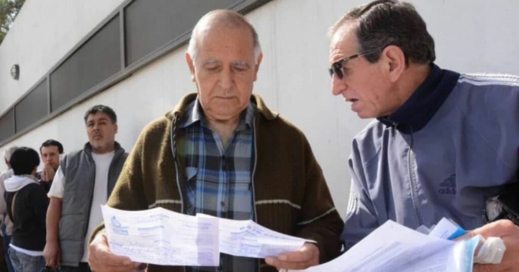 Advierten que los pagos de servicios en efectivo podrían tener un costo extra para los usuarios
