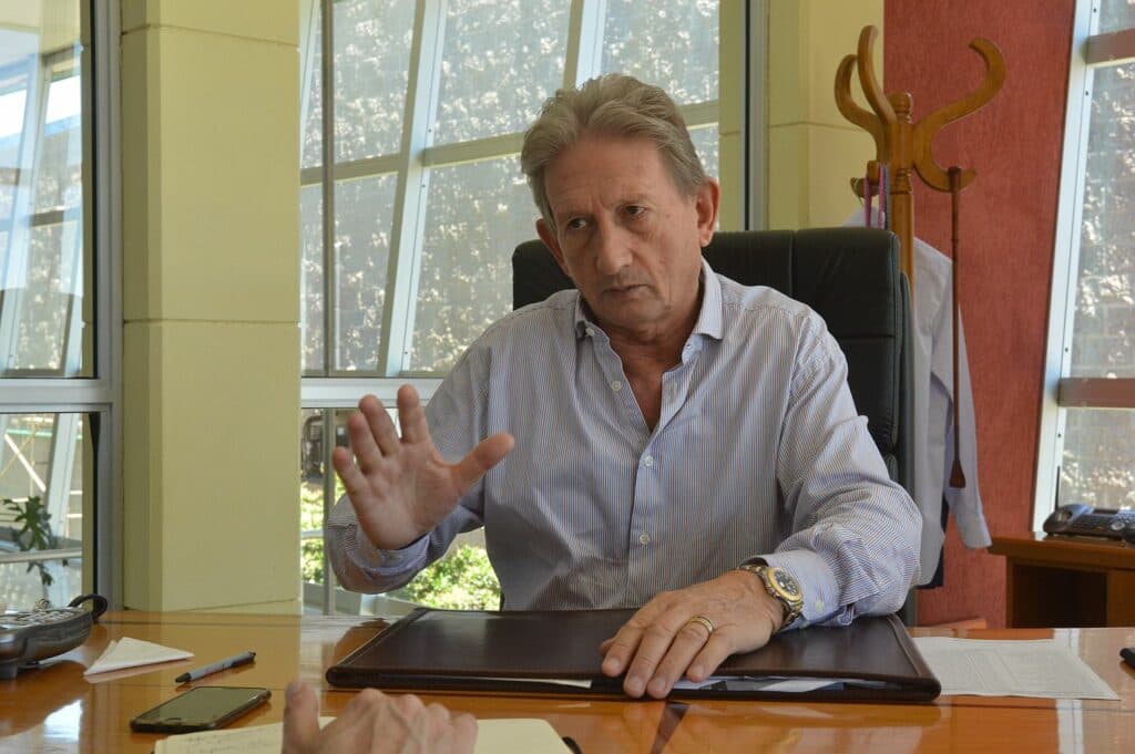 Laca: “en el Gobierno nacional se tienen que sacar la papa de la boca”