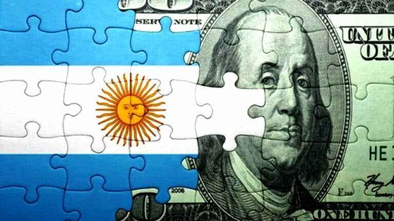 Dolarización, planes sociales e impuestos: qué piensan los argentinos