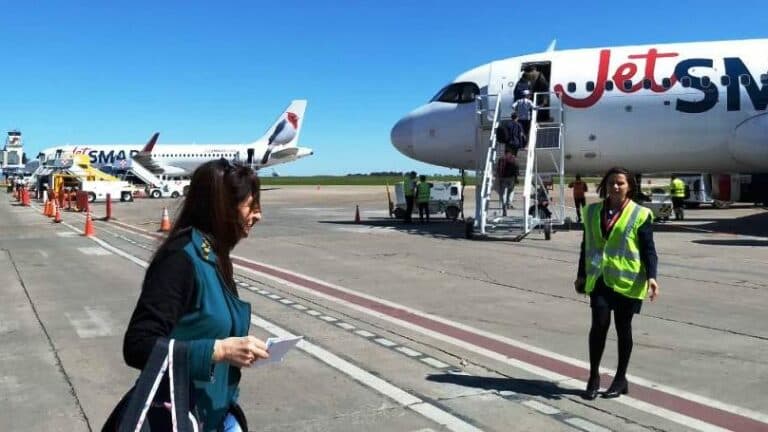 Empresarios turísticos reclaman que siga operando el aeropuerto de El Palomar