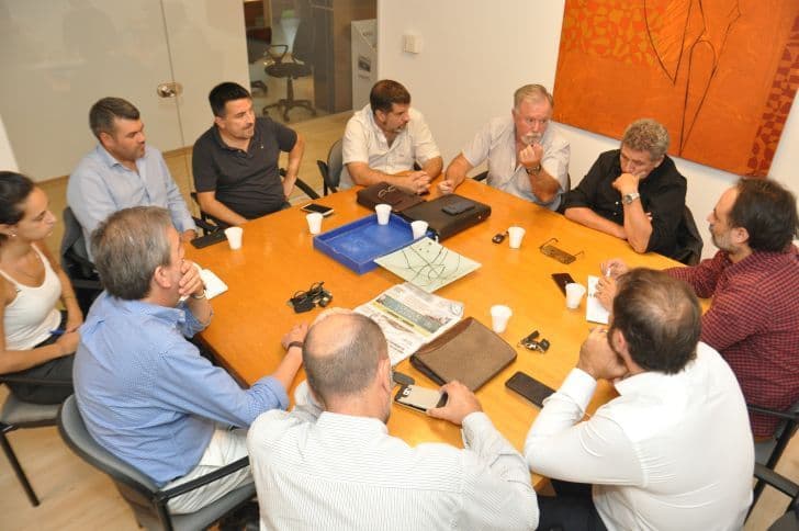 Qué es “Impacto Económico CV”, el grupo de Whatsapp de empresarios