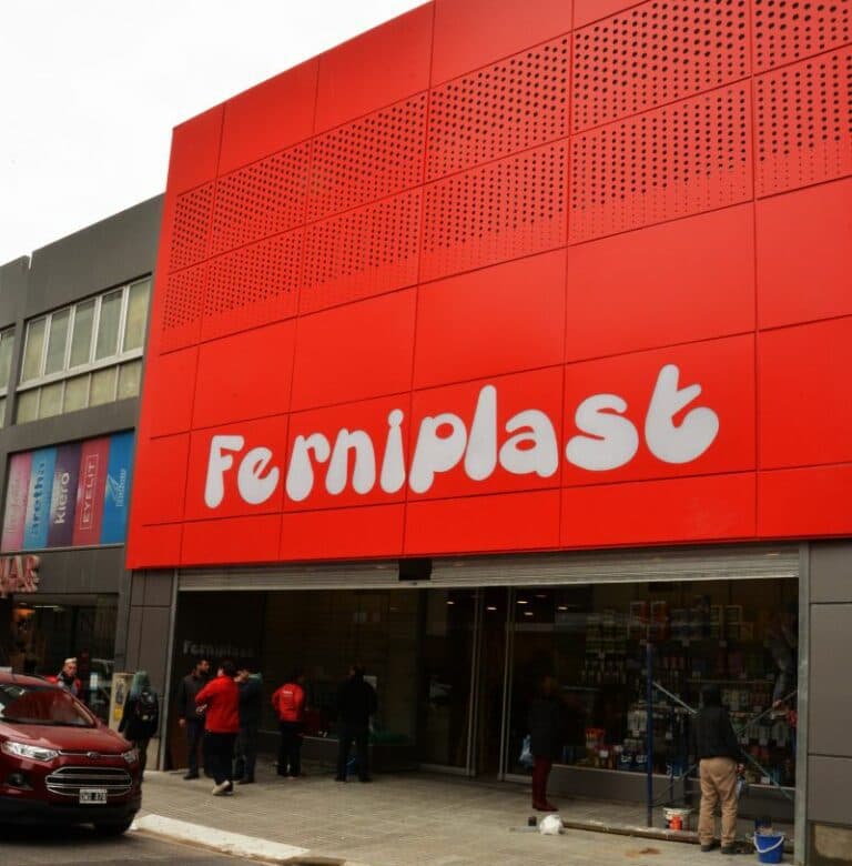Ferniplast invirtió $50M en apertura y prepara otra novedad