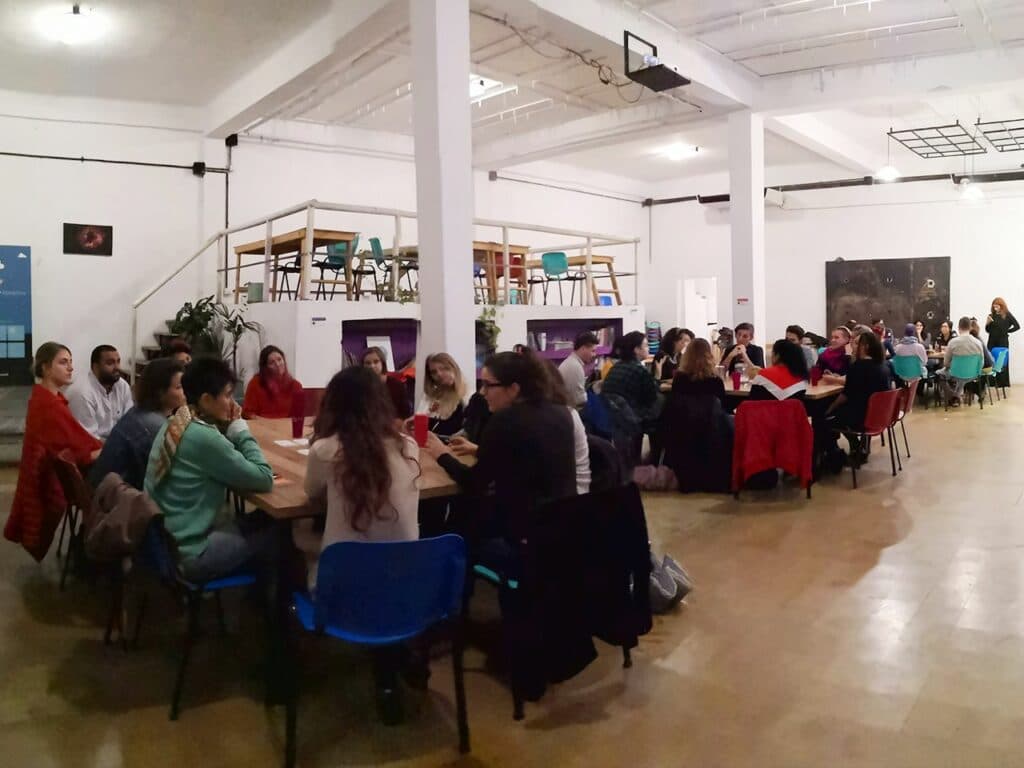 Cómo y dónde funciona la primera incubadora feminista de Córdoba