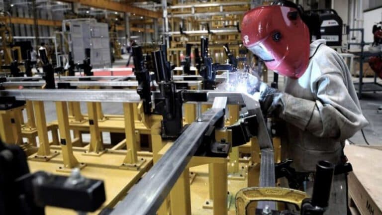 Uso de la capacidad instalada en la industria: junio mostró el nivel más alto del año
