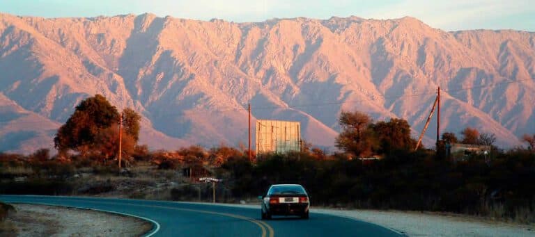 Hoteleros reclaman ordenanzas y control de la oferta informal online