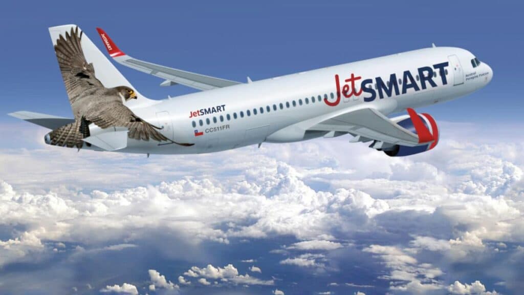 JetSmart comenzó vuelos regulares entre Chile y El Palomar