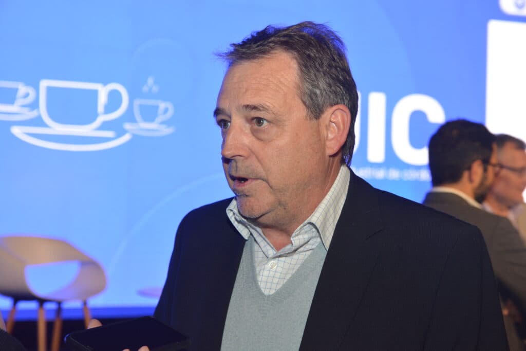 Riba alerta: “frenar la inflación con tasa de interés nunca funcionó en Argentina”