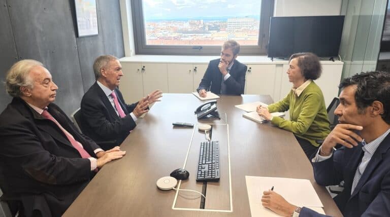 En busca de financiamiento español: Schiaretti captó US$ 32 millones para obras