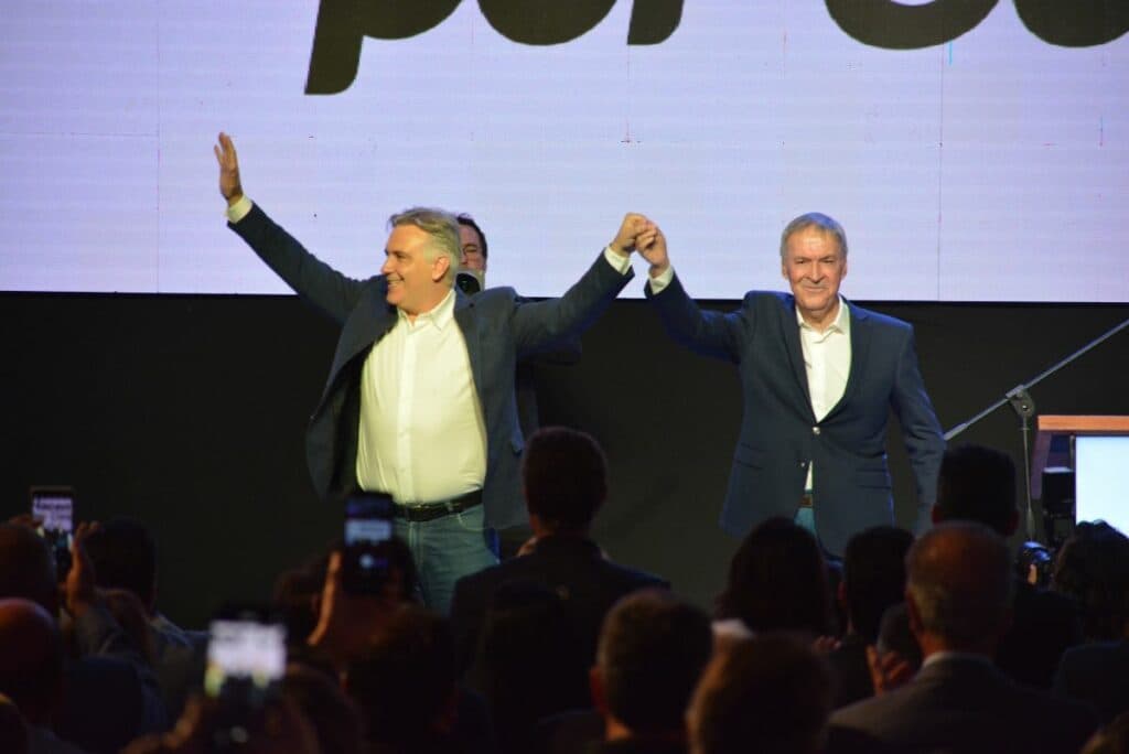Llaryora lanzado: se acelera la interna para completar la fórmula