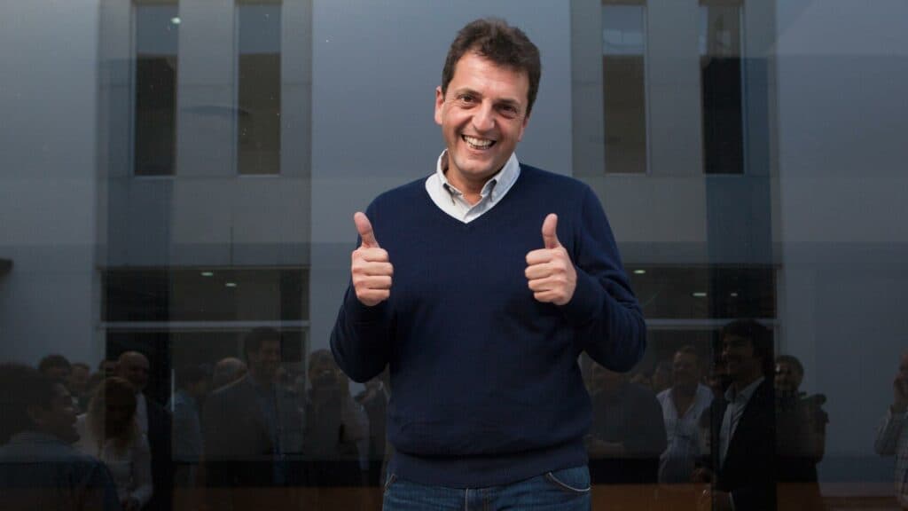 Massa en la misma lista que Elon Musk, reconocidos como referentes económicos del mundo