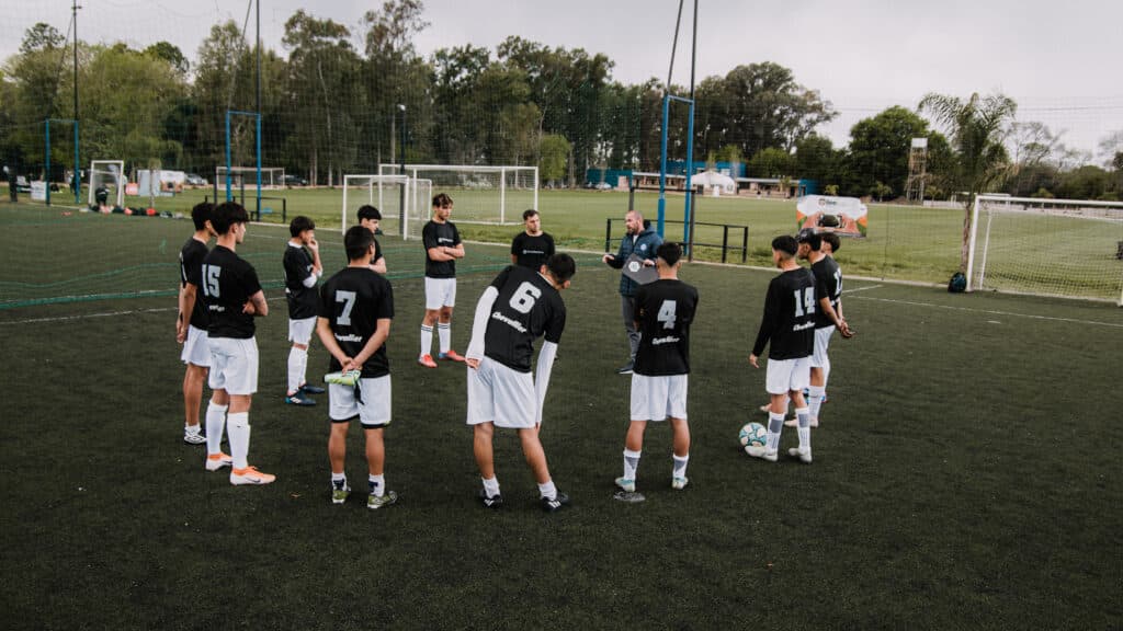 El Linkedin del fútbol: cuántos jugadores se subieron a la plataforma para encontrar club