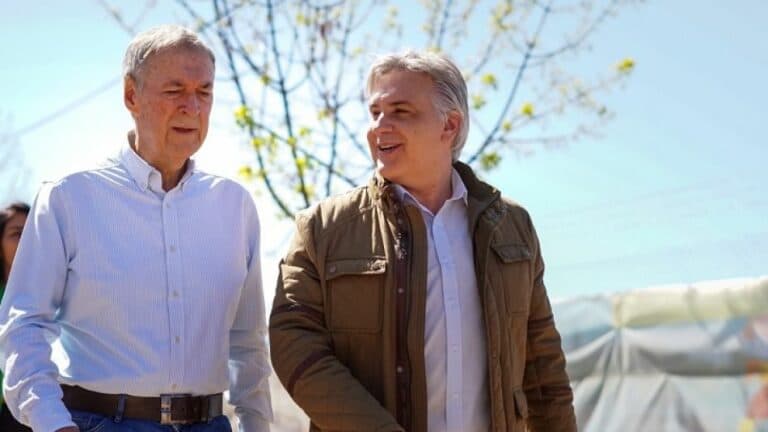 Después de la pelea por la fecha de las elecciones, Schiaretti y Llaryora juegan al oficio mudo