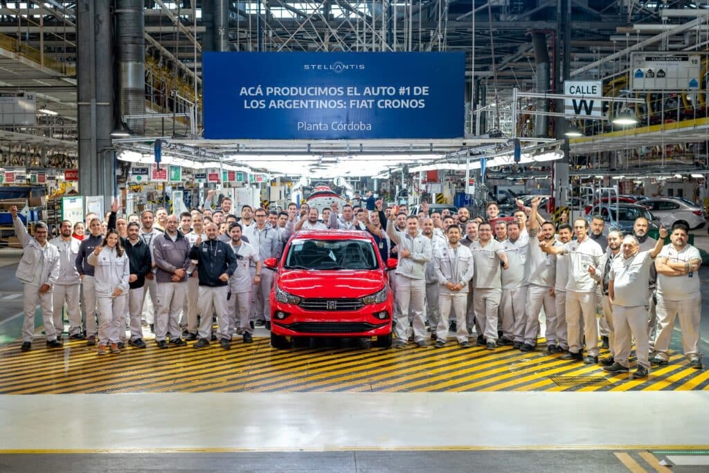 Fiat Cronos llegó a las 300.000 unidades en su planta de Córdoba