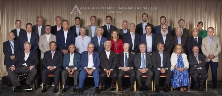 Fuerte reclamo empresario y 12 propuestas para impulsar el desarrollo del país
