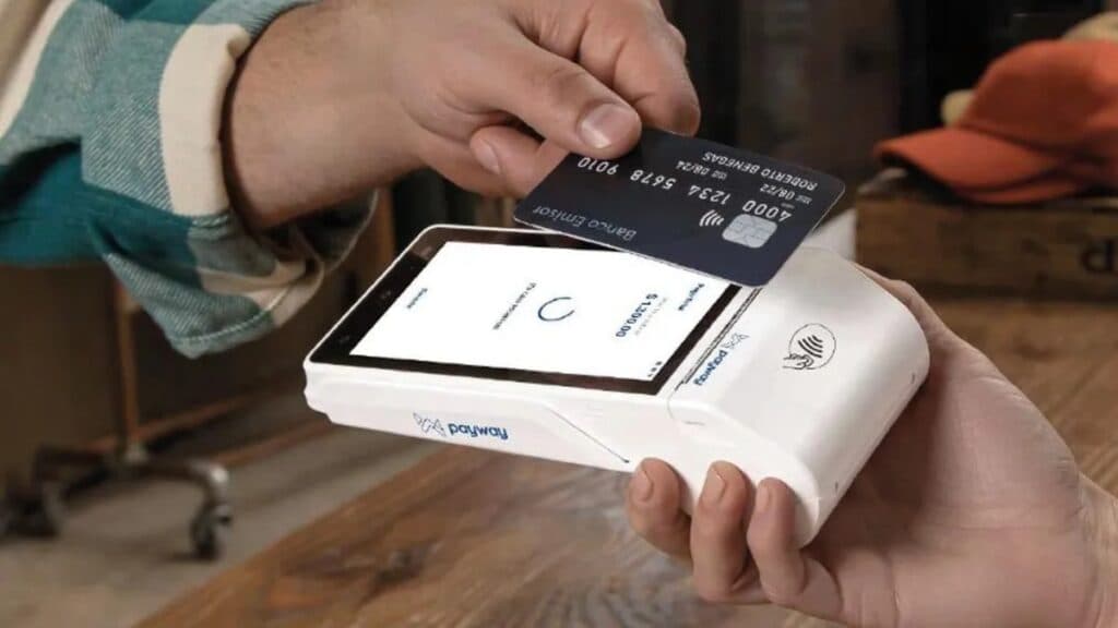 Consumo y financiación: cómo usaron sus tarjetas los argentinos en la previa electoral