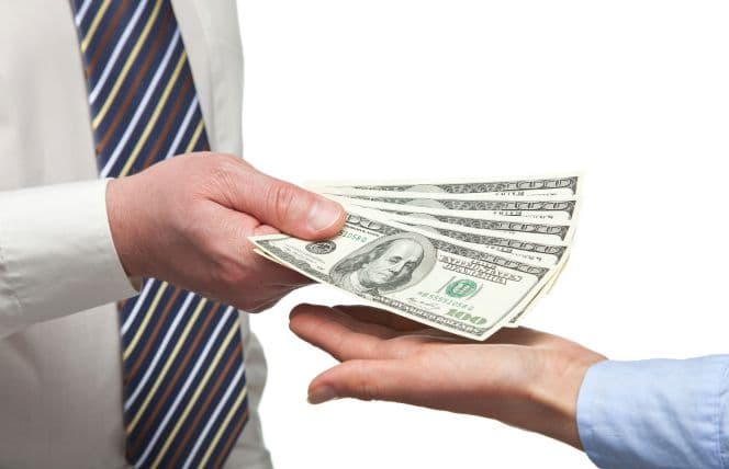 Cuál es el salario mínimo en dólares en Latam a comienzos de 2024 y qué pasa en Argentina