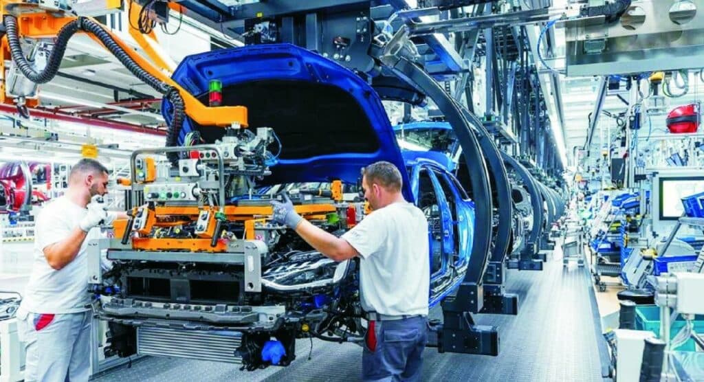 Producción de autos: hubo fuerte repunte en julio, pero aún por debajo del 2023