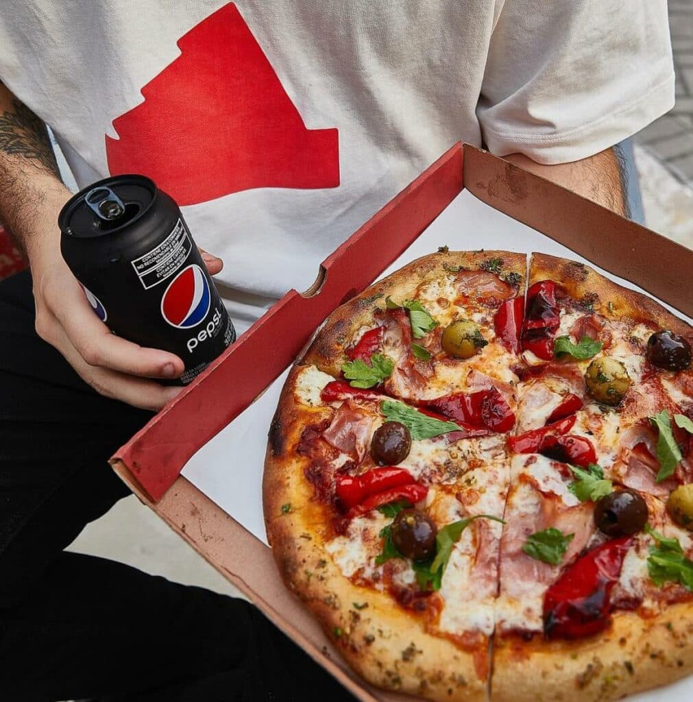 Una nueva pizzería desembarca en Córdoba: zonas en la mira y montos para invertir