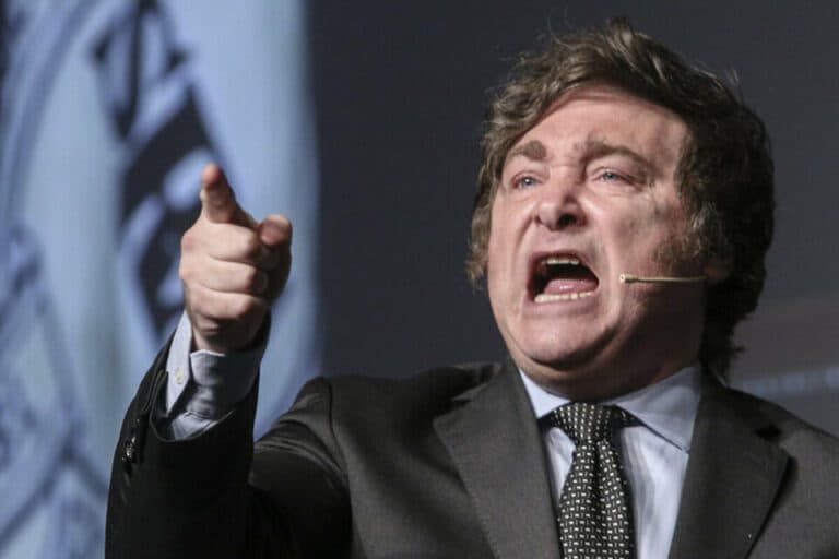 ¿Milei gobierna para millonarios? qué piensan los argentinos de la gestión del libertario