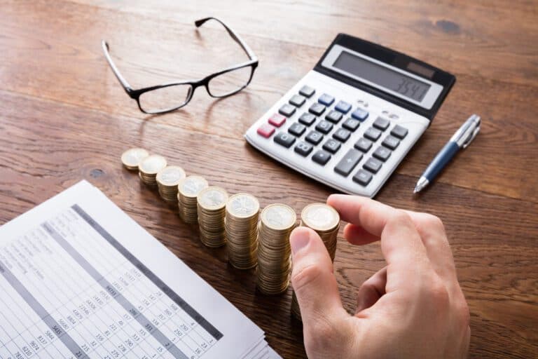 Política fiscal y competitividad: claves para el crecimiento económico