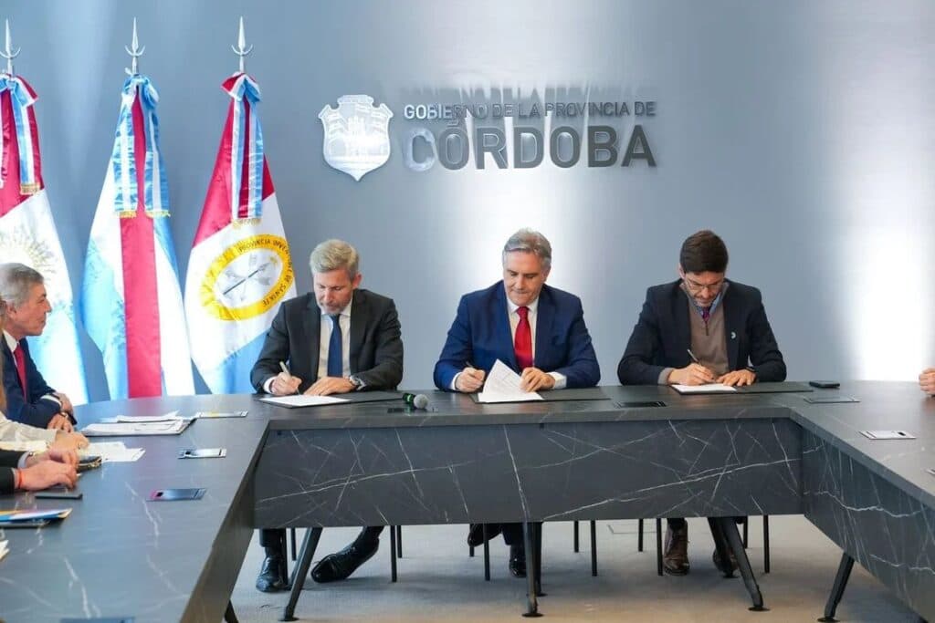 Pullaro, Llaryora y Frigerio reclamaron “más federalismo” y el fin de las retenciones al campo