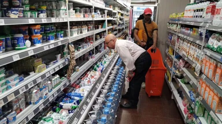 La inflación habría marcado otra desaceleración en junio por menores subas en alimentos y bebidas
