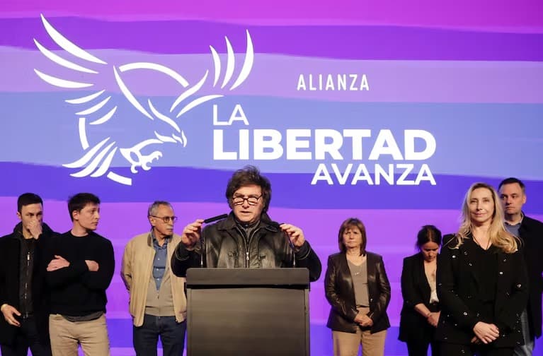 Milei resucita la mesa política tras la derrota bonaerense: las primeras señales