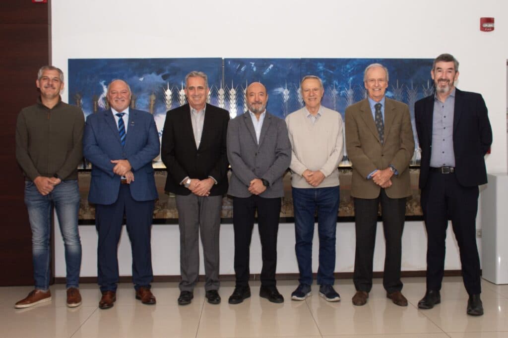 El G6 suma a la Bolsa de Cereales, se convierte en el G7 y relanza «agenda de trabajo»