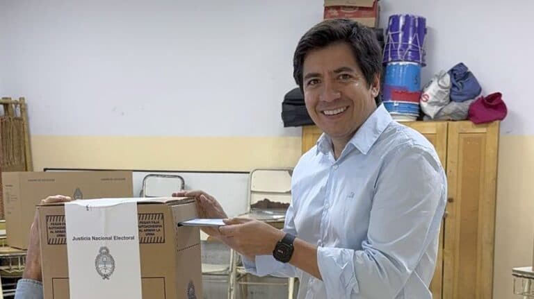 Un desconocido Gonzalo Roca acaparó todos los votos para Milei y dio el batacazo conta Schiaretti