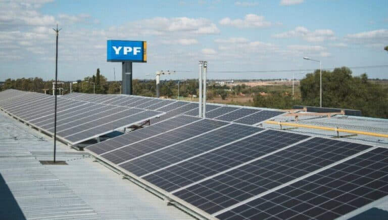 Energía solar con respaldo: cómo son los sistemas de almacenamiento que Ecovatio desarrolla para empresas