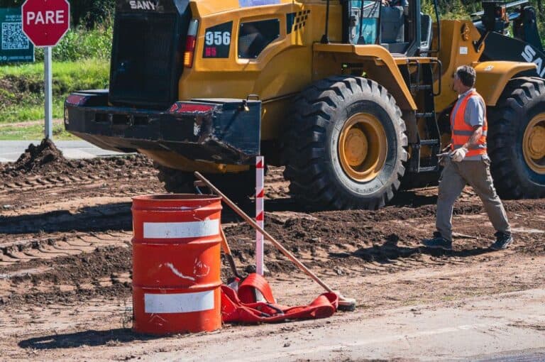 Obra pública: tras desplome de inversión de Nación se encienden las alarmas por las obras provinciales
