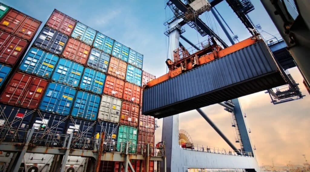 Motores globales y frentes internos: el doble tablero de la economía argentina