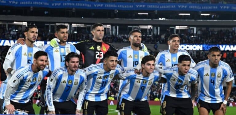 Menos paquetes y más autogestión: la nueva forma de alentar a la Selección en el Mundial 2026