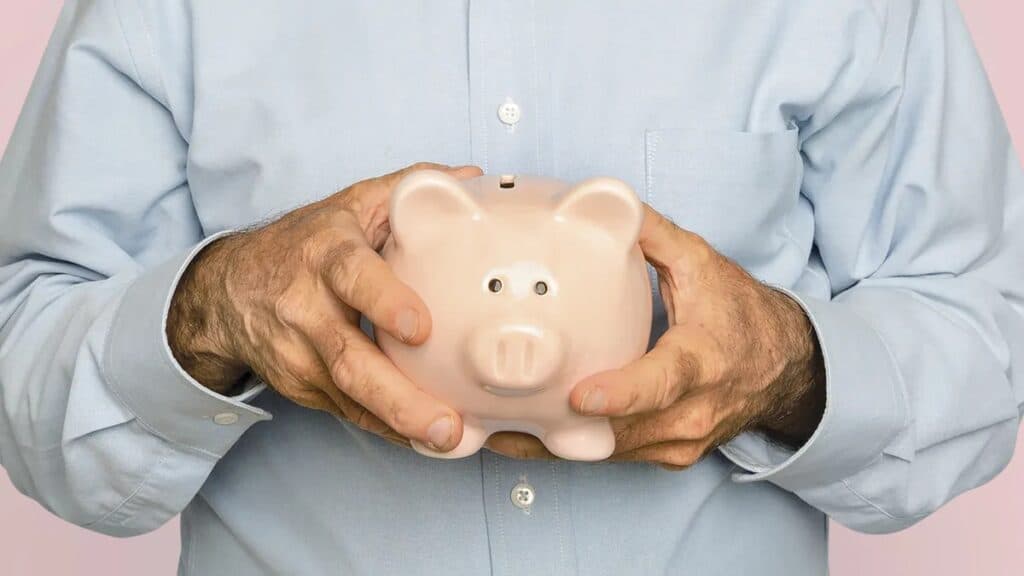 ¿Llegaste a los 40 sin ahorros? 4 claves financieras para planificar tu jubilación desde cero