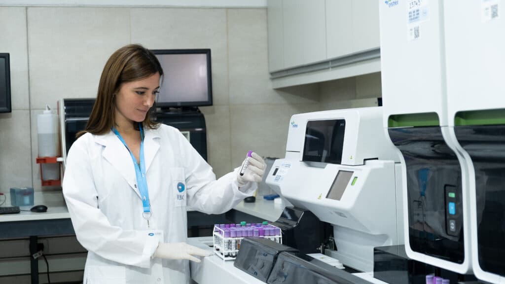 El Instituto de Ciencias Biomédicas de Córdoba incorpora la carrera de Bioquímica