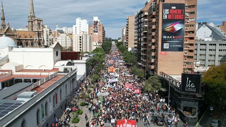 Punto por punto ¿Qué sucede con la educación pública?