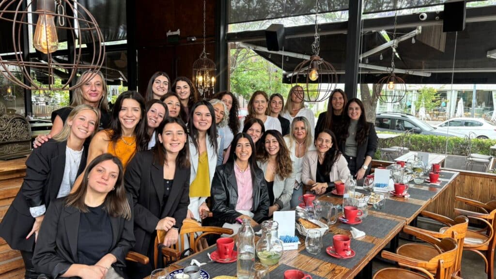 Desayuno Ocio noviembre: una mañana para redescubrir el poder de lo humano en el marketing digital