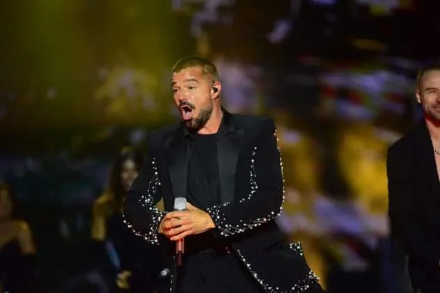 Ricky Martin en Córdoba: una noche de hits, emoción y un pacto de amor inquebrantable en el Kempes