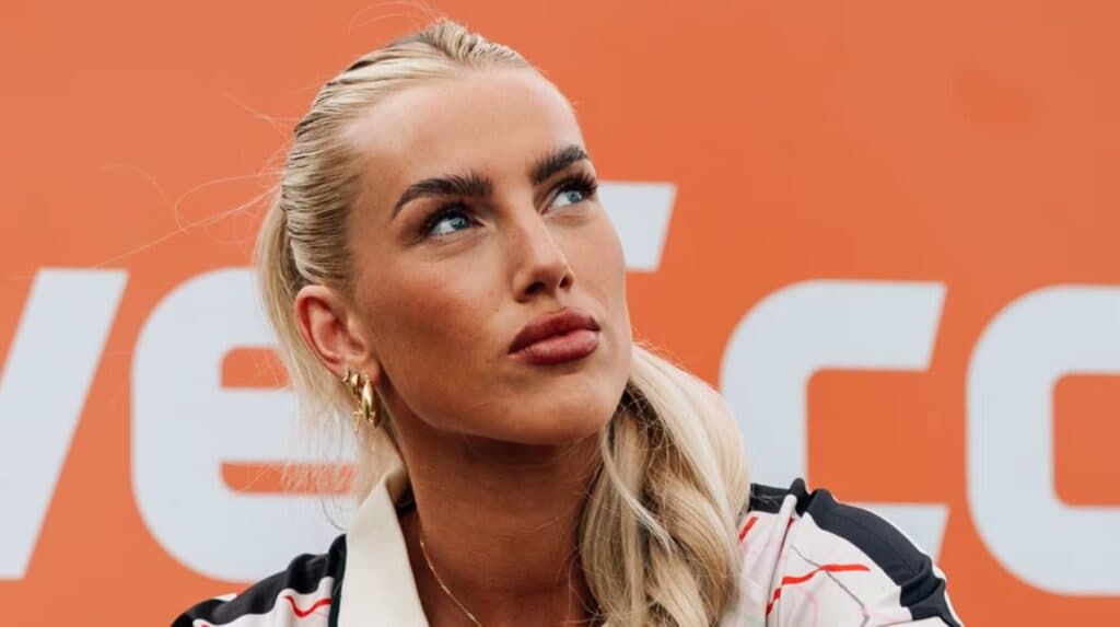 La novia futbolista de Marcos Senesi sorprendió con un cambio de club tras el Mundial: “Próxima parada”