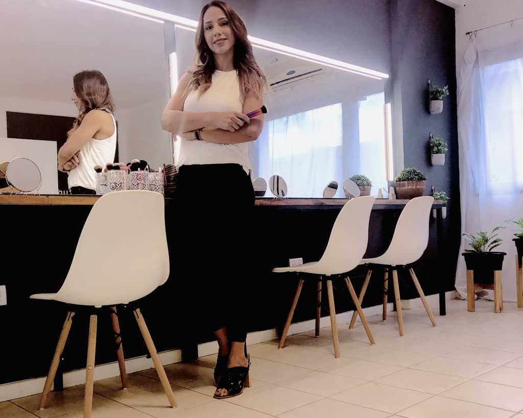 Maria Emilia Borches inauguró su estudio de maquillaje