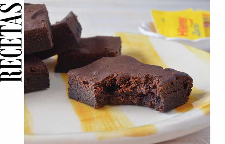 #RECETASOCIO – Brownies de harina de algarroba by Mente en Verde