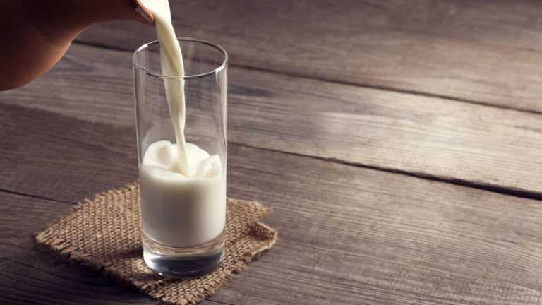 ¿Es bueno tomar leche vacuna todos los días?