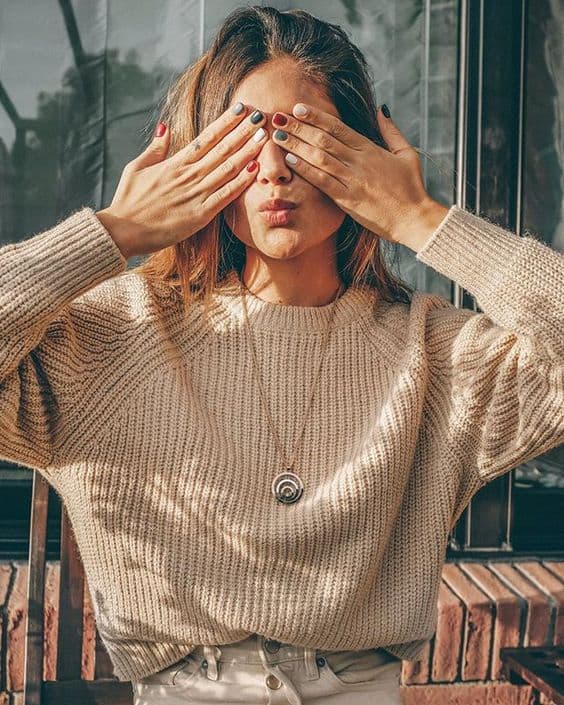 #OCIOTIPS – ¿Como sacamos el esmalte semi permanente en nuestras casas sin arruinar las uñas?
