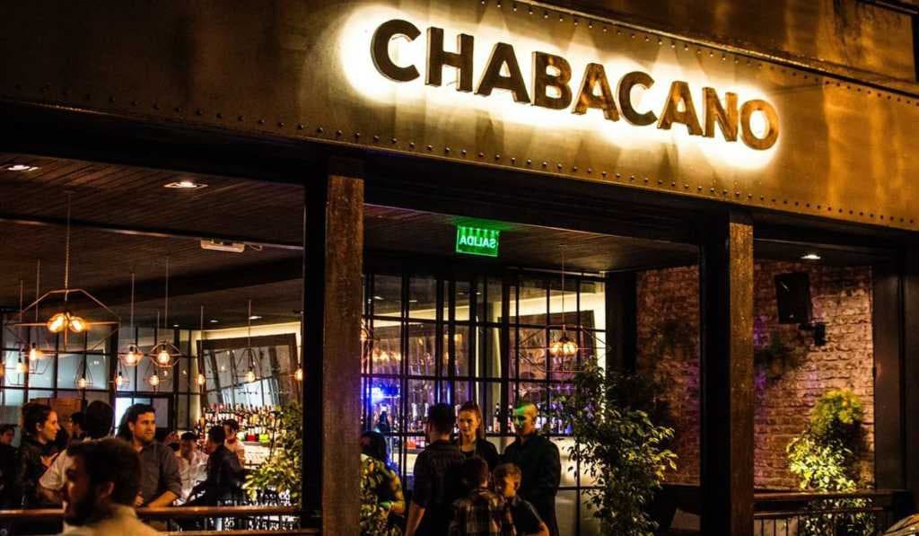 Bar Chabacano: noches temáticas en Güemes y General Paz