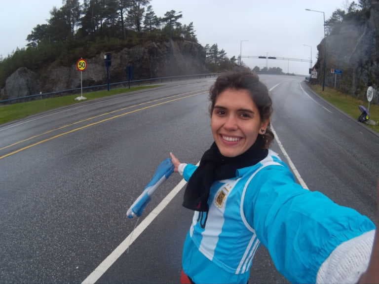 A dedo al mundial