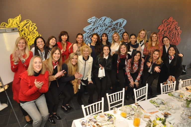 #DESAYUNOSOCIO Mujeres líderes en la era digital