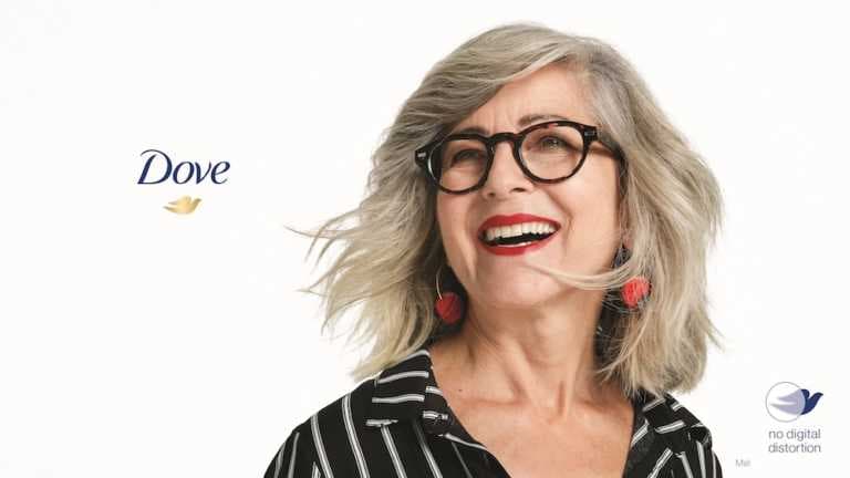 DOVE promueve el mensaje “Sin distorsión digital” en sus campañas